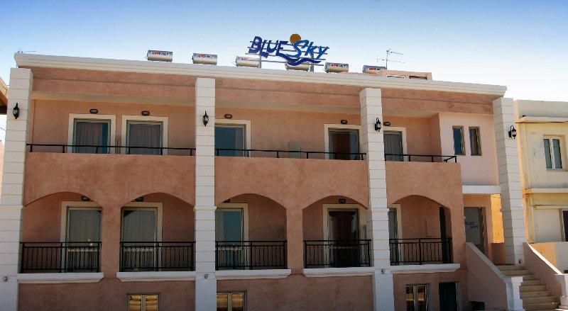 העיירה רתימנו Blue Sky Hotel Apartments מראה חיצוני תמונה